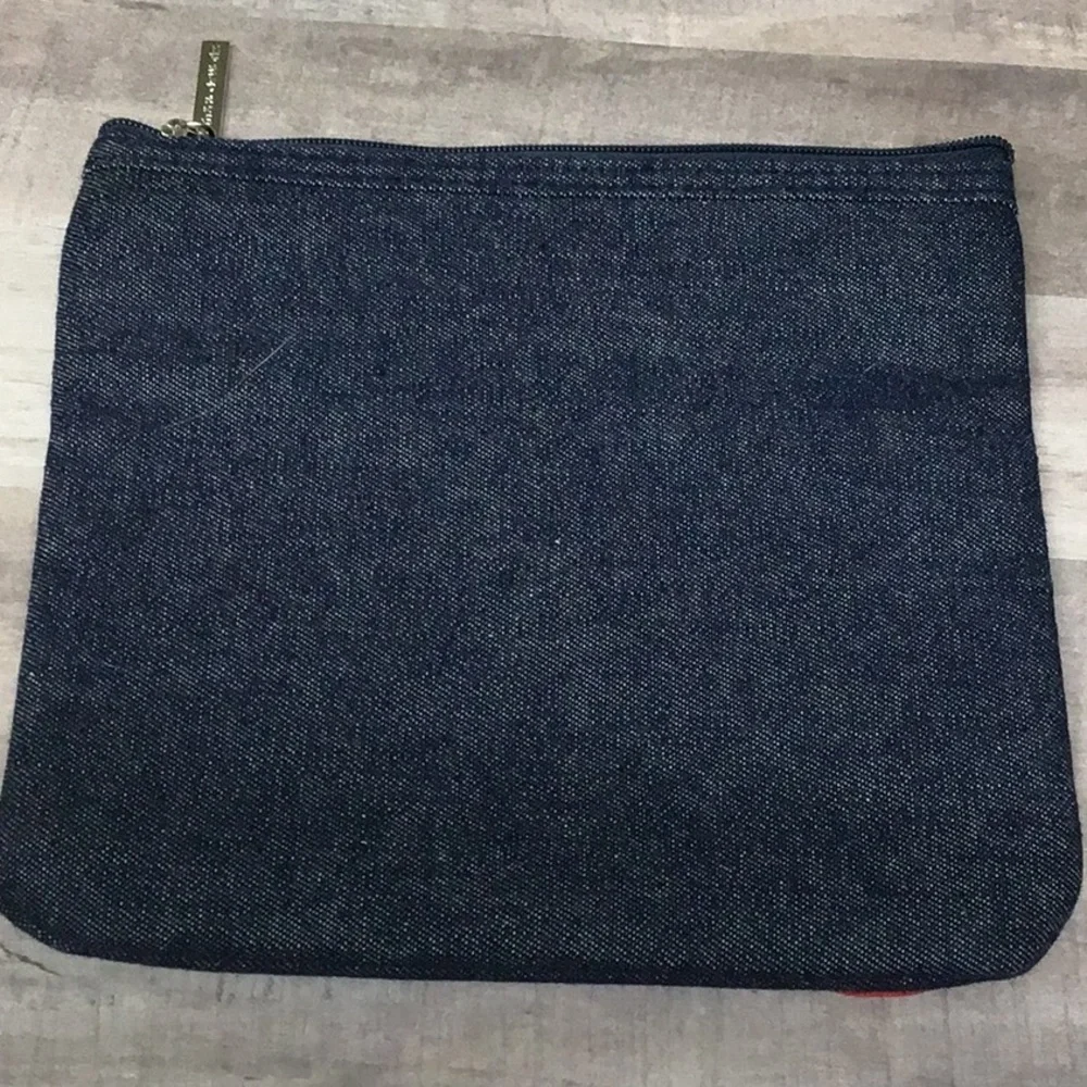 Bath & Body Works~Denim Embroidered Cosmetic Bag~EUC! - Picture 4 of 6